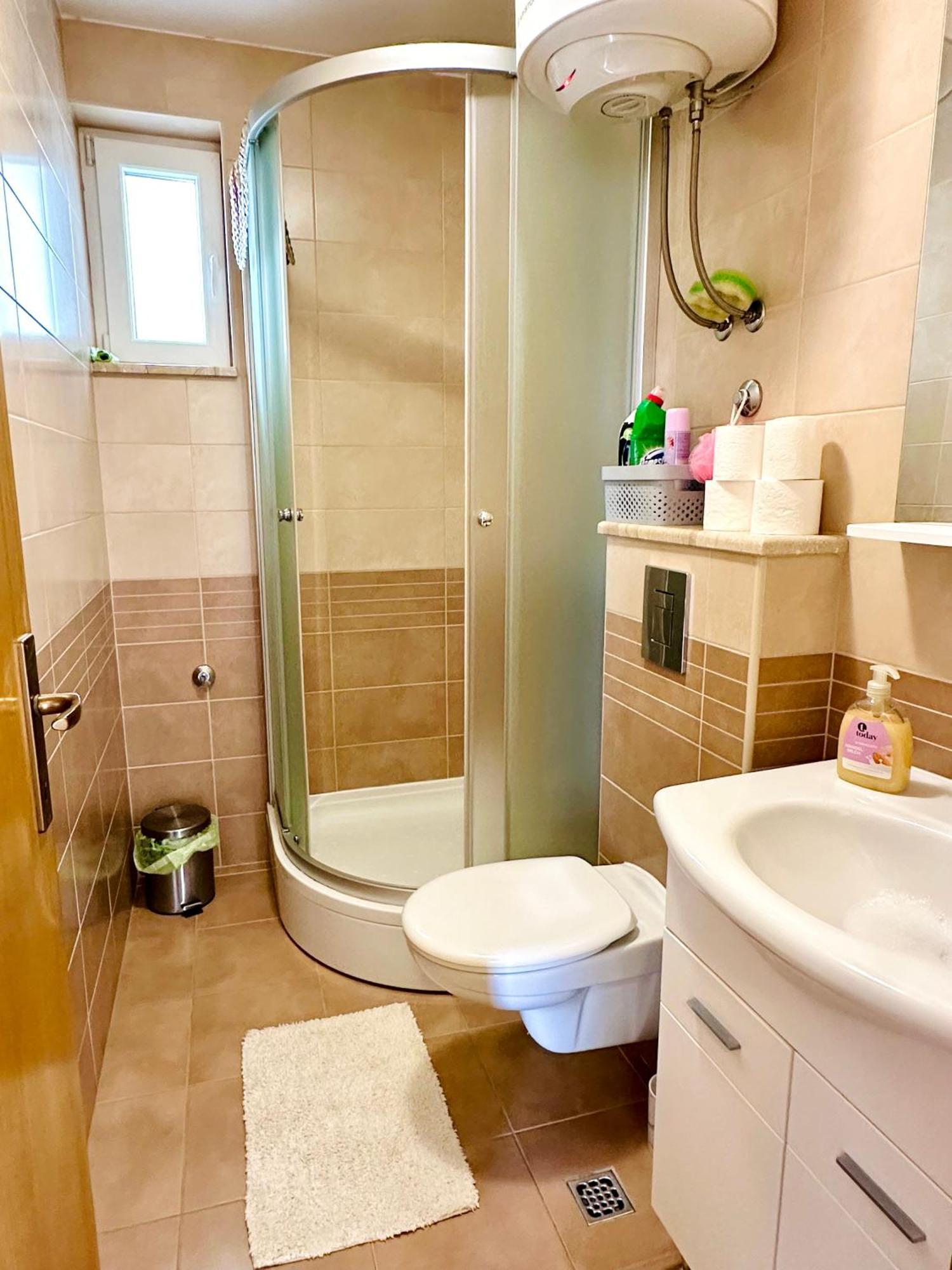 Spacious Family Apartment Near The Beach Makarska Dış mekan fotoğraf